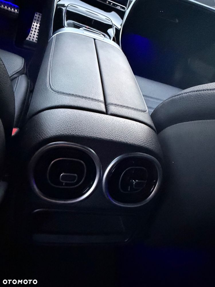 Mercedes-Benz Klasa C 220 d 9G-TRONIC AMG Line - 21
