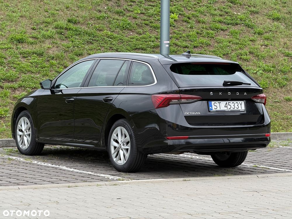 Skoda Octavia 2.0 TDI SCR Style DSG - 25