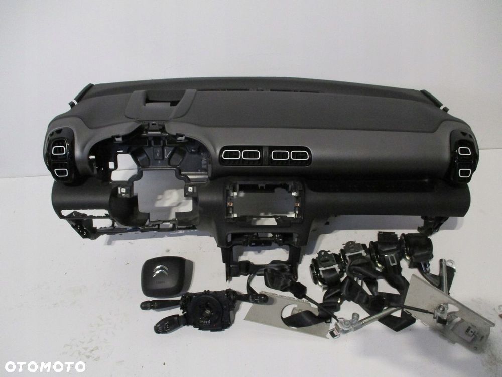 Deska konsola pulpit CITROEN C3 AIRCROSS HEAD UP - 1