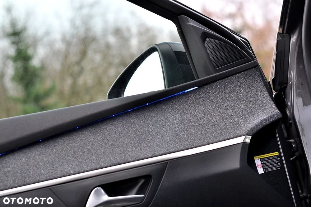 Peugeot 5008 BlueHDi 180 EAT8 Roadtrip - 38