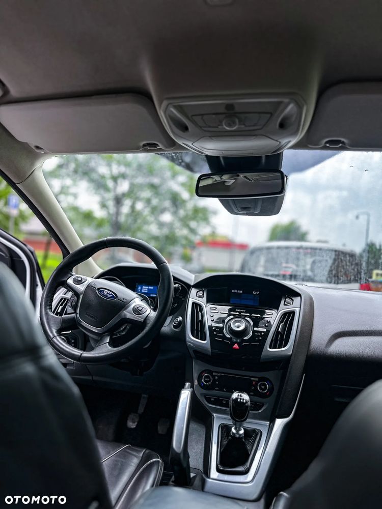Ford Focus 1.6 EcoBoost Titanium - 5