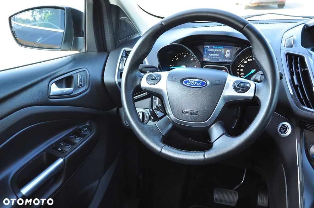 Ford Kuga 2.0 TDCi 4WD Titanium - 33