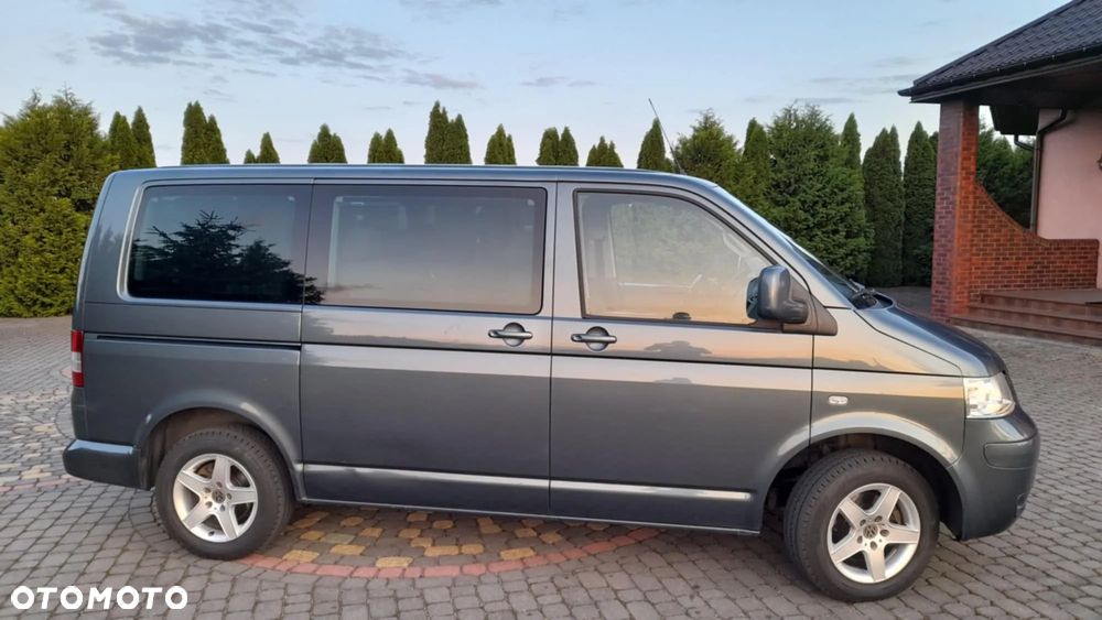 Volkswagen Transporter Caravelle Lang Trendline - 1