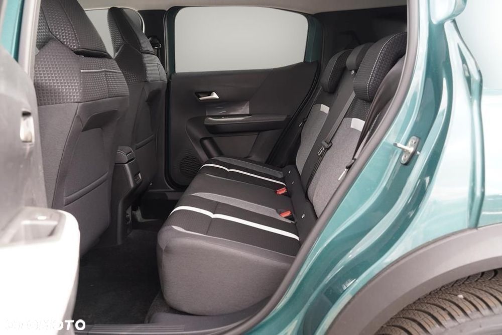 Opel Frontera 1.2 T mHEV GS eDTC6 - 11