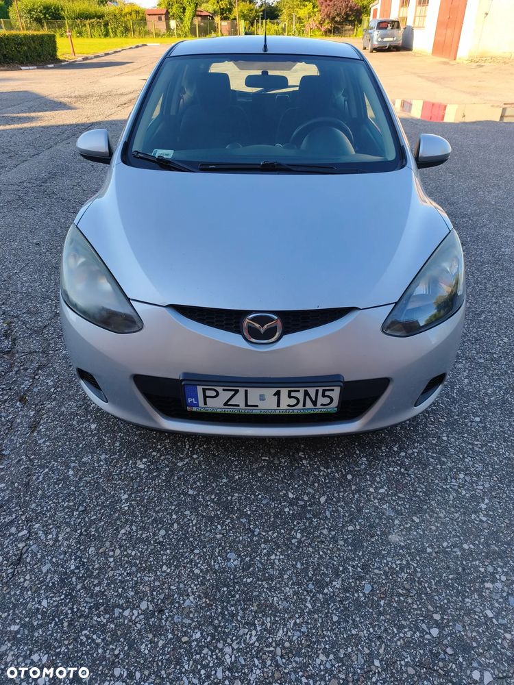 Mazda 2 - 6