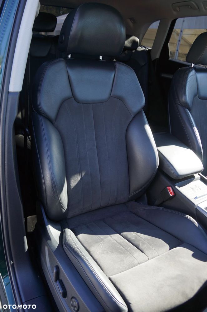 Audi Q5 40 TDI Quattro S tronic sport - 34