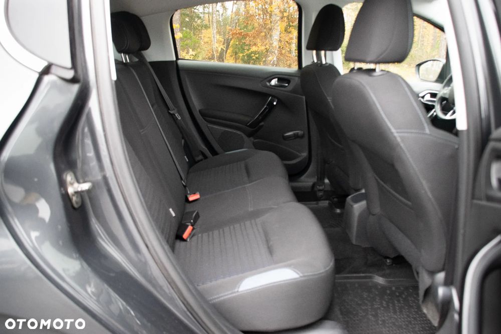 Peugeot 208 1.2 VTi Allure - 11