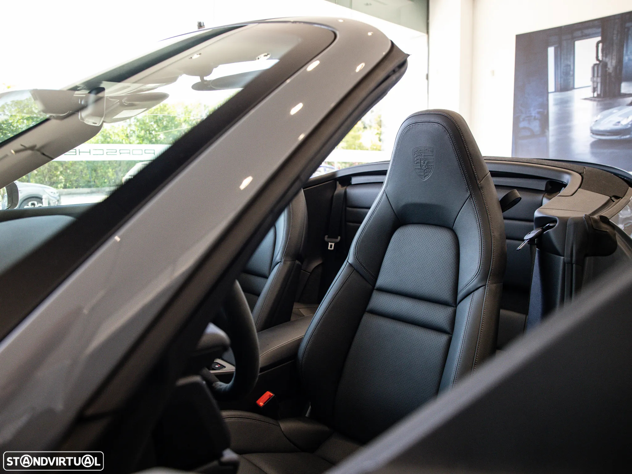 Porsche 911 (992) Carrera Cabriolet PDK - 37