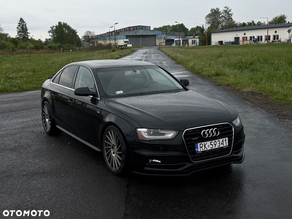 Audi A4 Limousine - 9