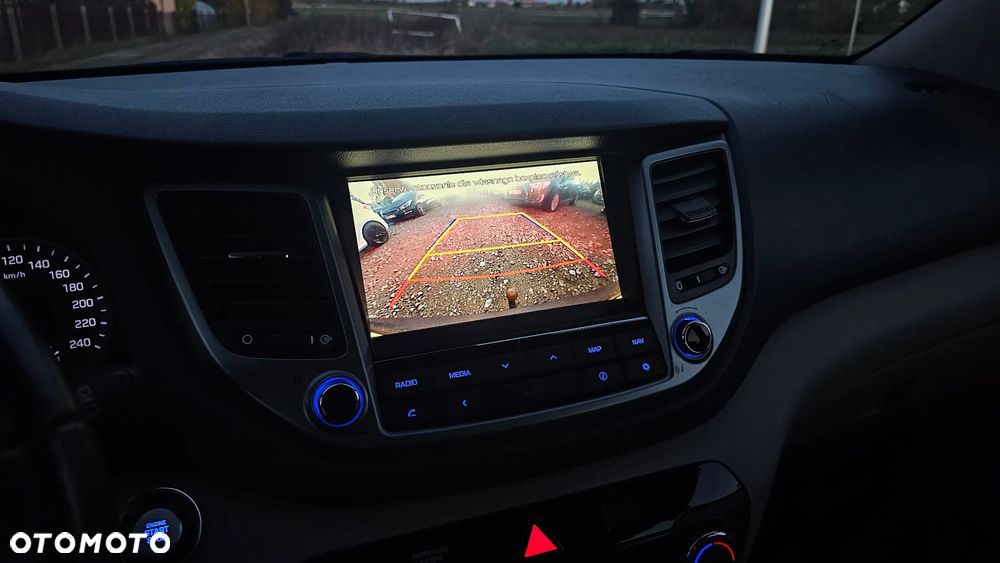 Hyundai Tucson blue 1.6 GDi 2WD Navi - 30