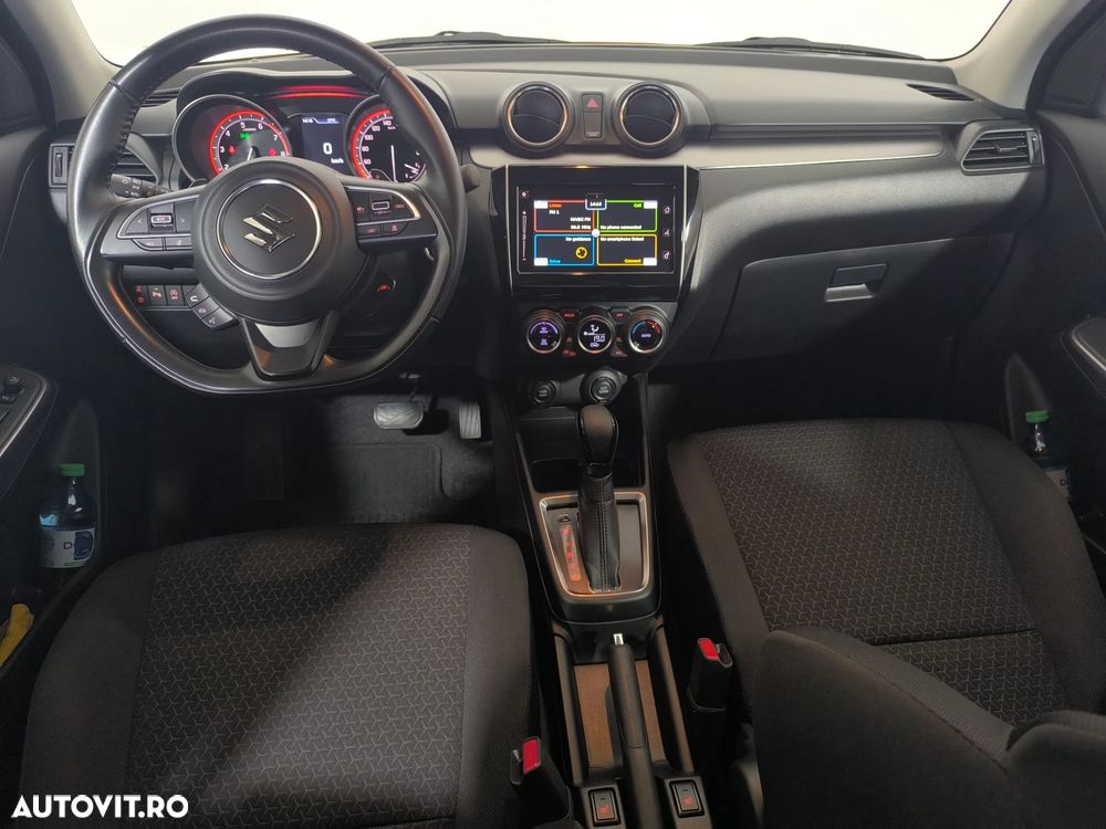 Suzuki Swift 1.2 Dualjet 12V MHEV CVT Spirit - 11
