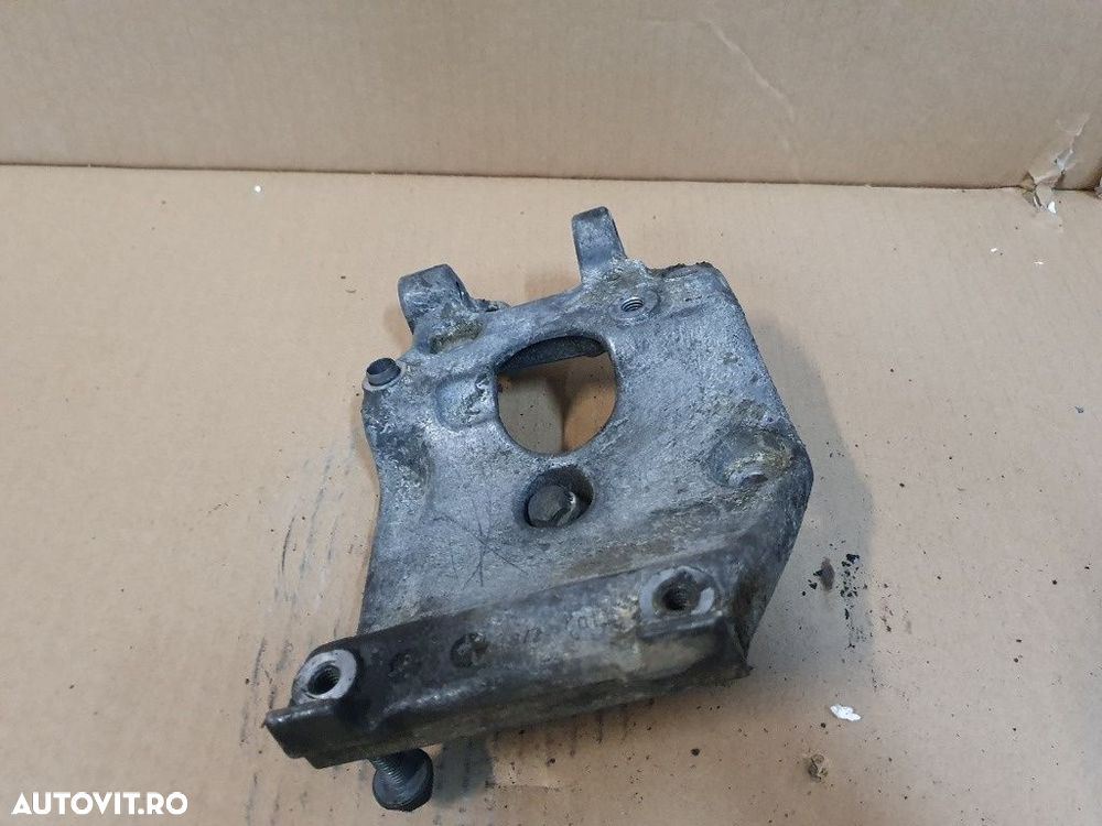 Suport de montare compresor AC CITROËN BERLINGO Box M_ 1996 - 20111.6 HDI 75 9HW (DV6BTED4), DV6B 9646719580 - 4