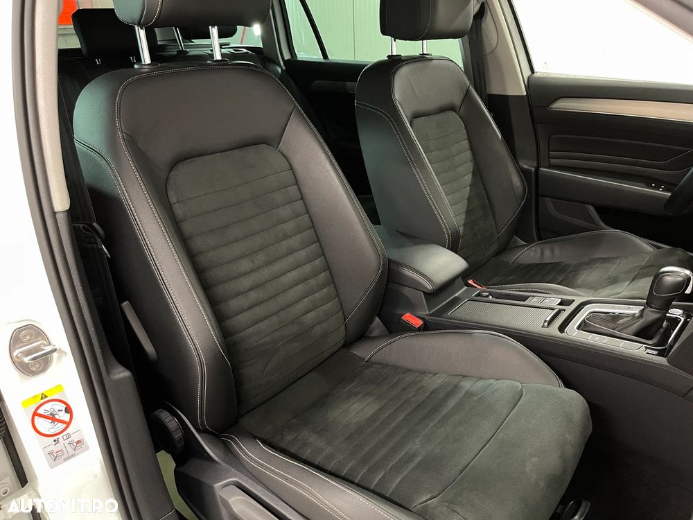 Volkswagen Passat 2.0 TDI DSG Highline - 10