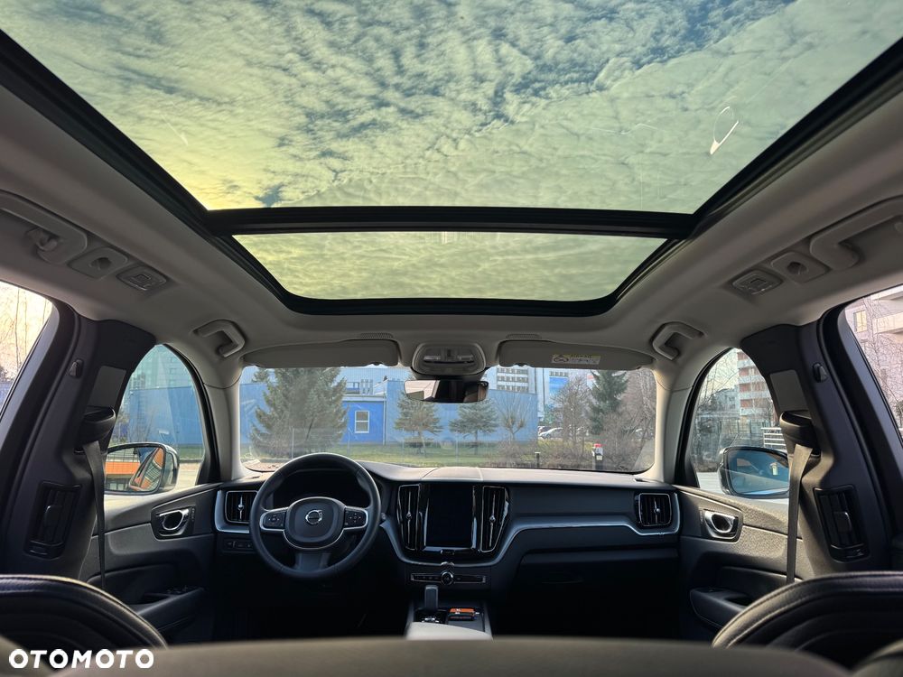 Volvo XC 60 T6 Plug-In Hybrid AWD Inscription - 23