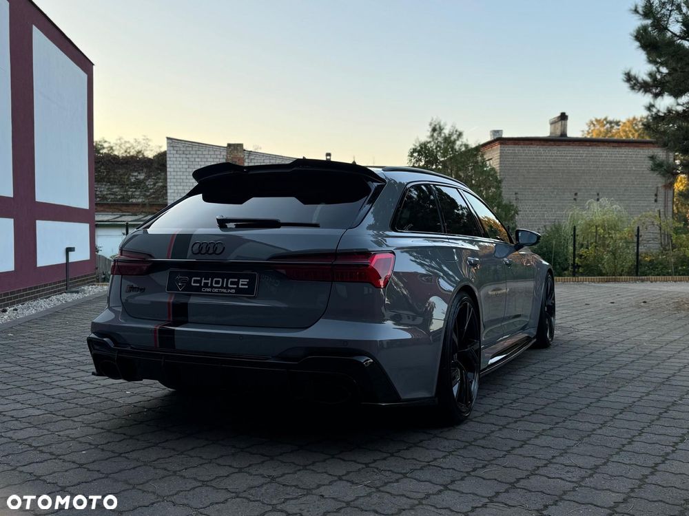 Audi RS6 Avant - 18