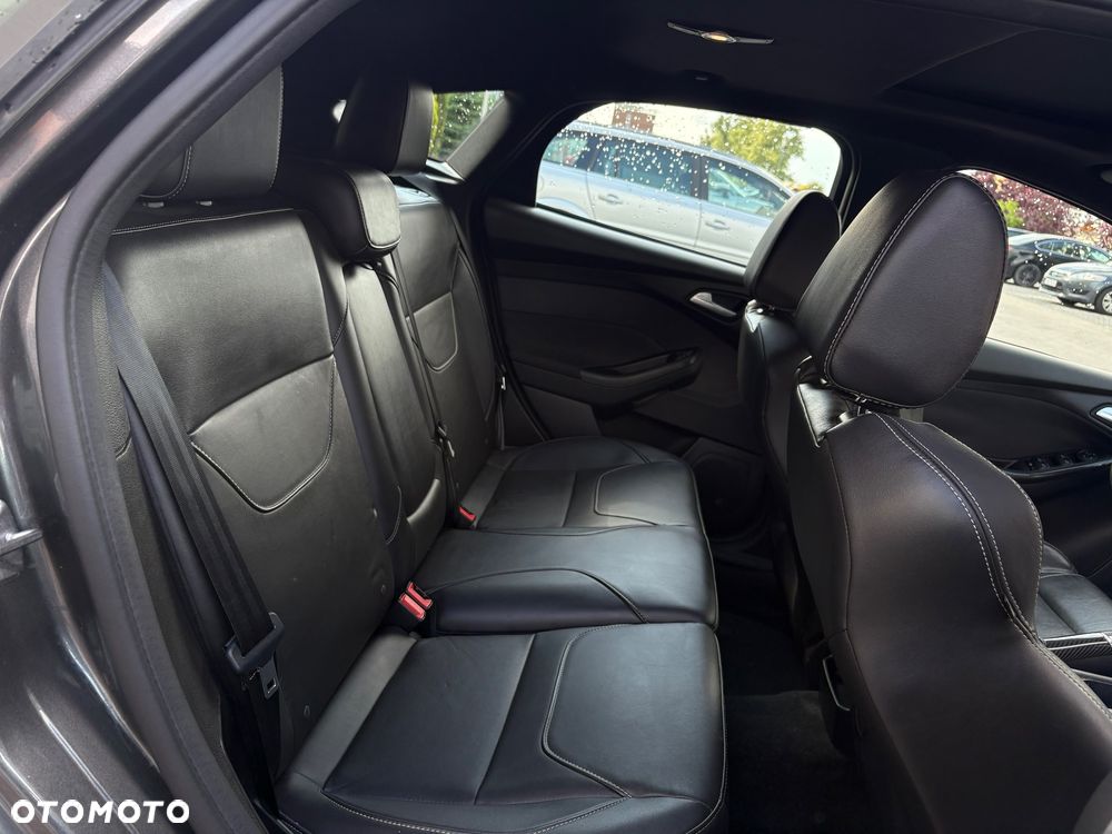 Ford Focus 2.0 EcoBoost ST mit Leder-Exclusiv-Paket - 12