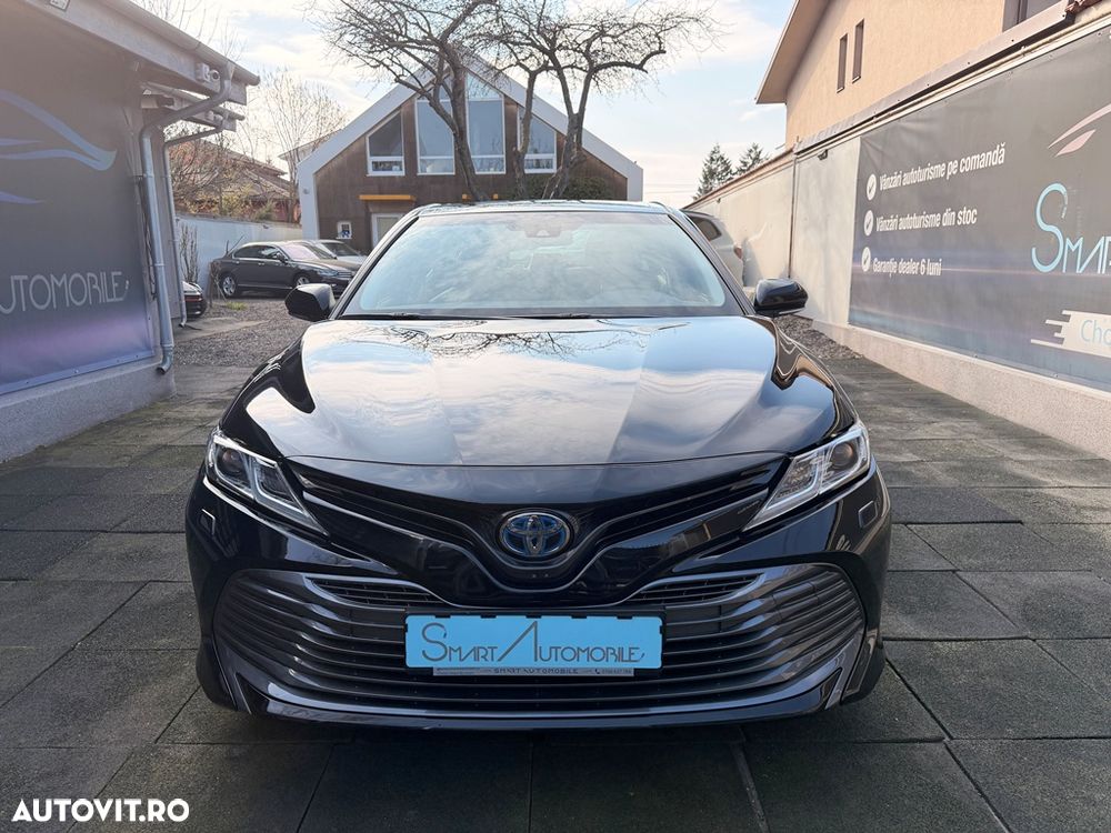 Toyota Camry - 2