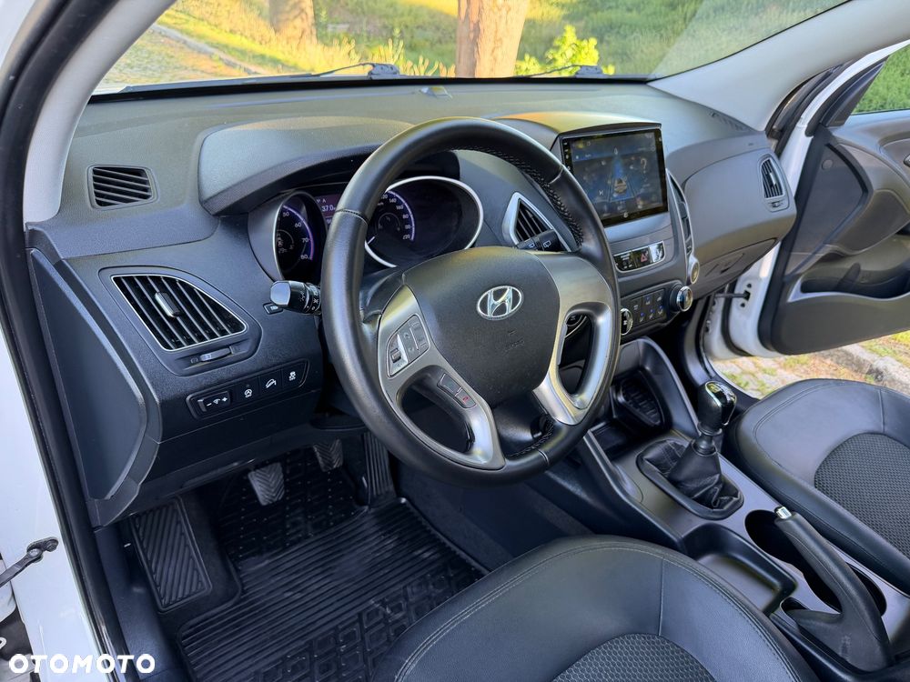 Hyundai ix35 1.6 2WD blue Style - 29