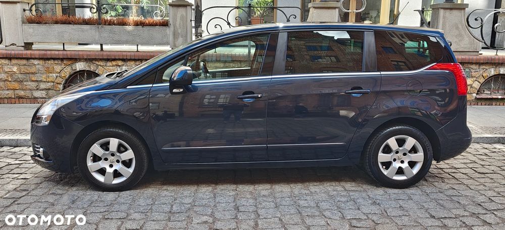 Peugeot 5008 1.6 Premium - 2
