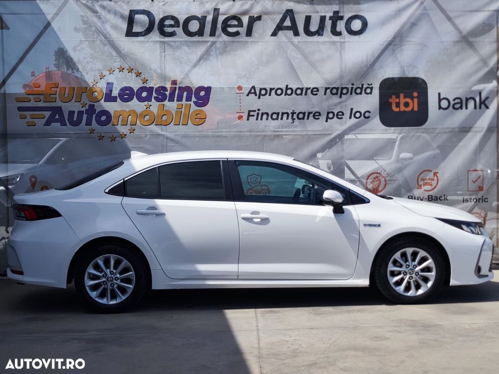 Toyota Corolla 1.8 HSD Dynamic - 8
