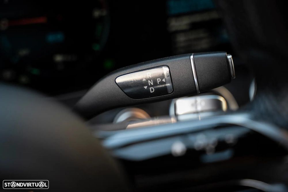 Mercedes-Benz E 300 de 4Matic 9G-TRONIC AMG Line - 14