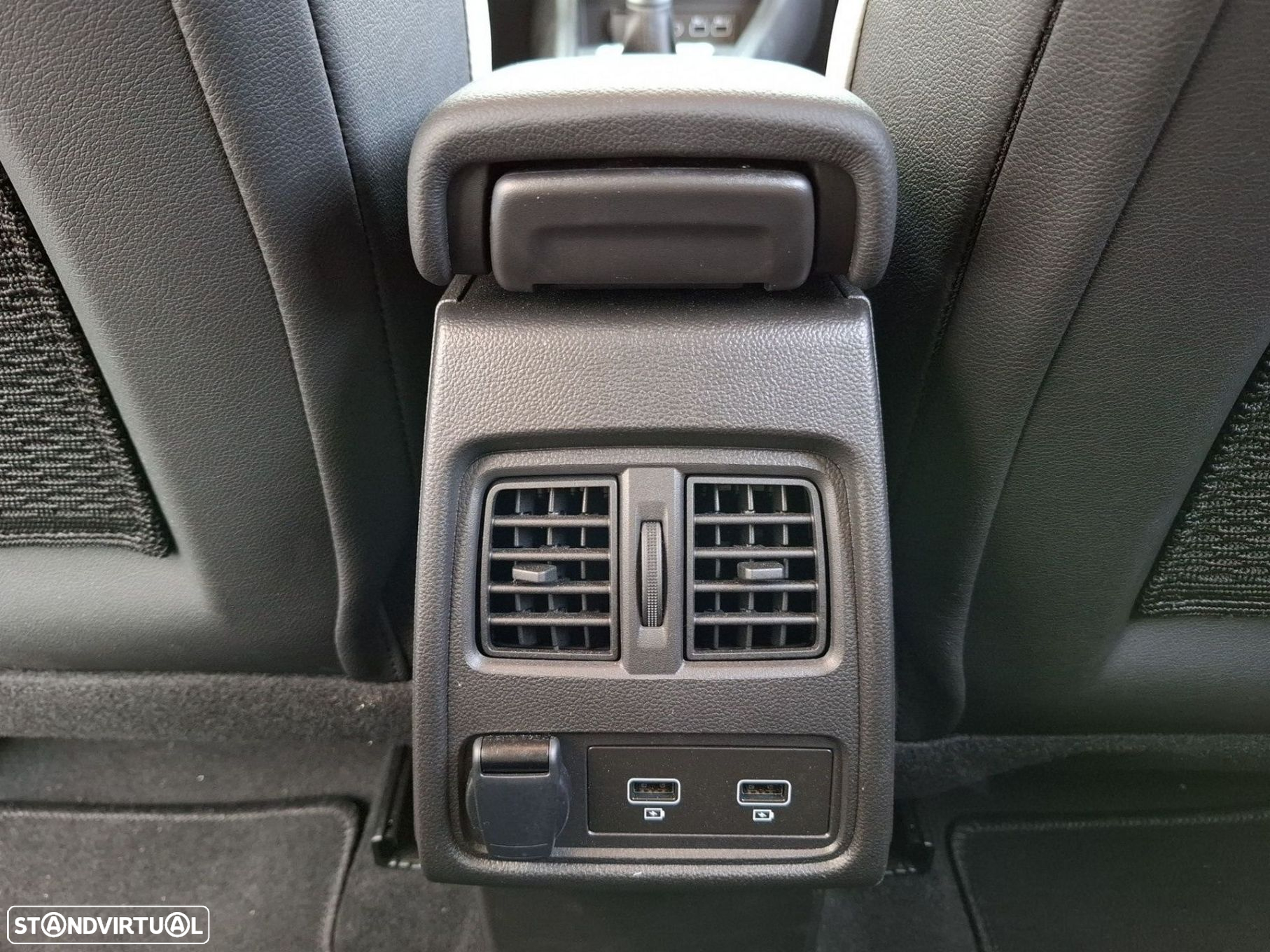 Renault Captur 1.0 TCe Techno - 25