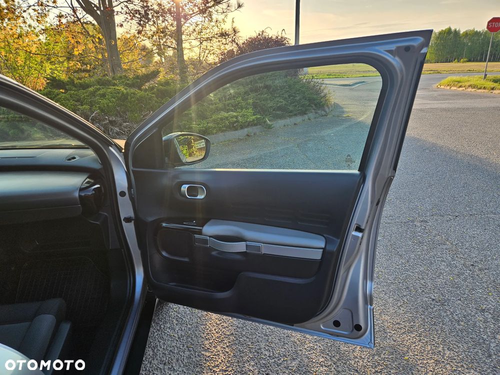 Citroën C4 Cactus 1.5 BlueHDi Shine Pack - 30