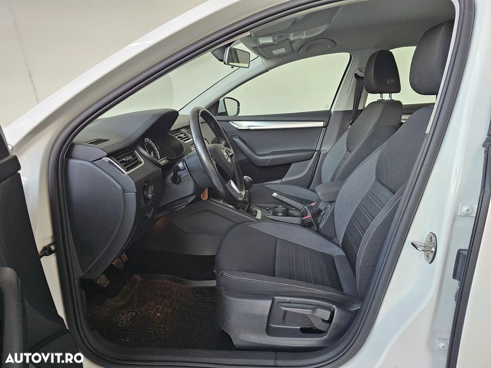 Skoda Octavia - 5