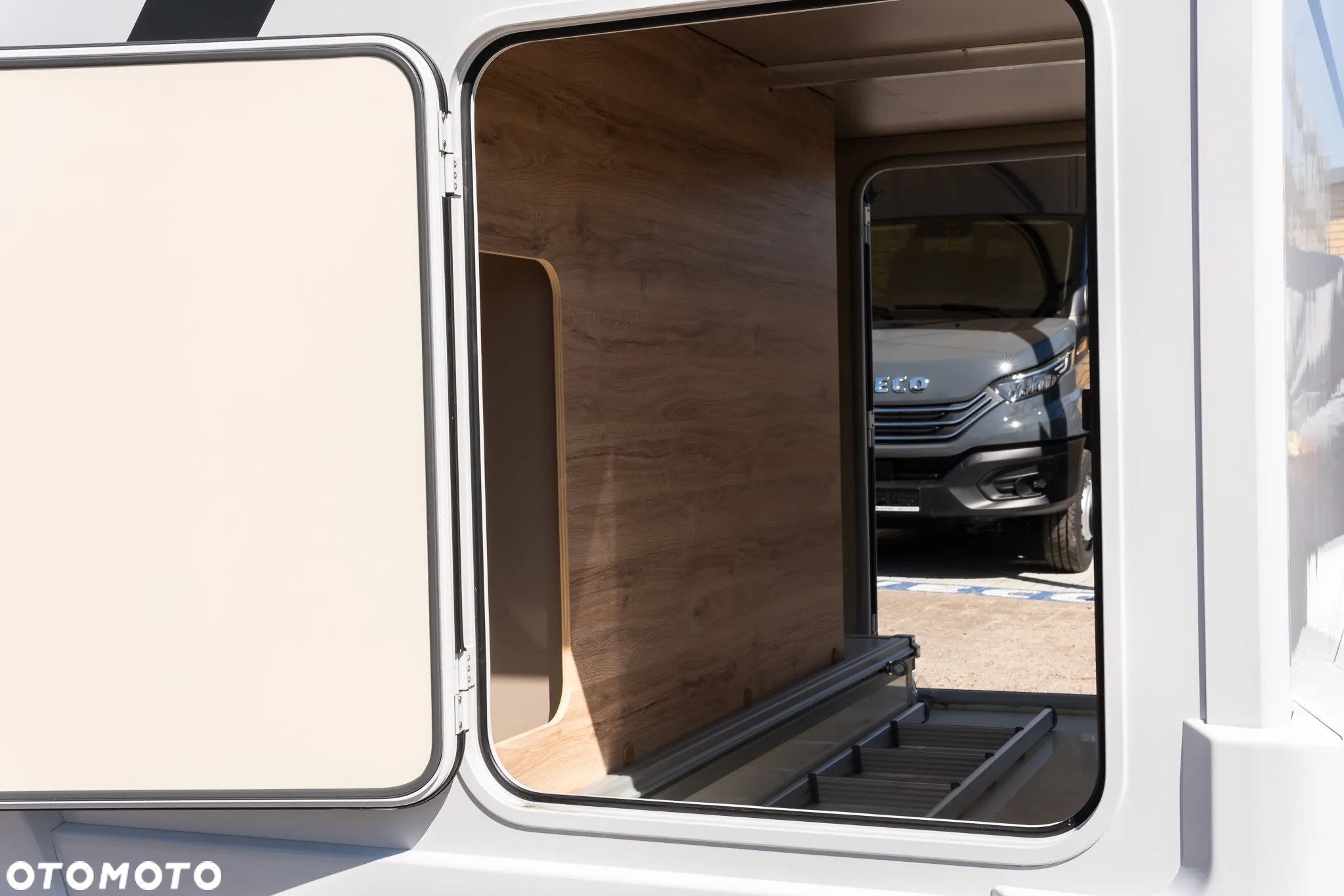 Eura Mobil Profila RS 695 HB, - 15