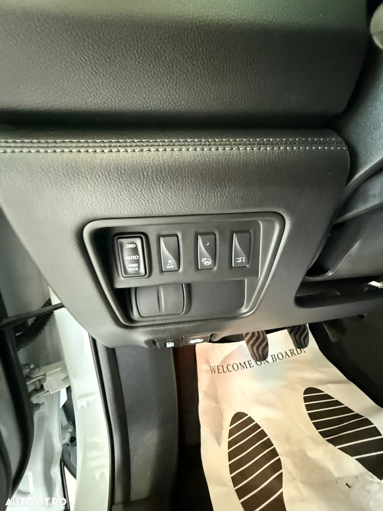 Renault Koleos ENERGY dCi 175 4WD INTENS - 32