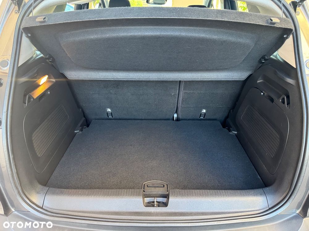 Opel Crossland X 1.2 T Design Line S&S - 10