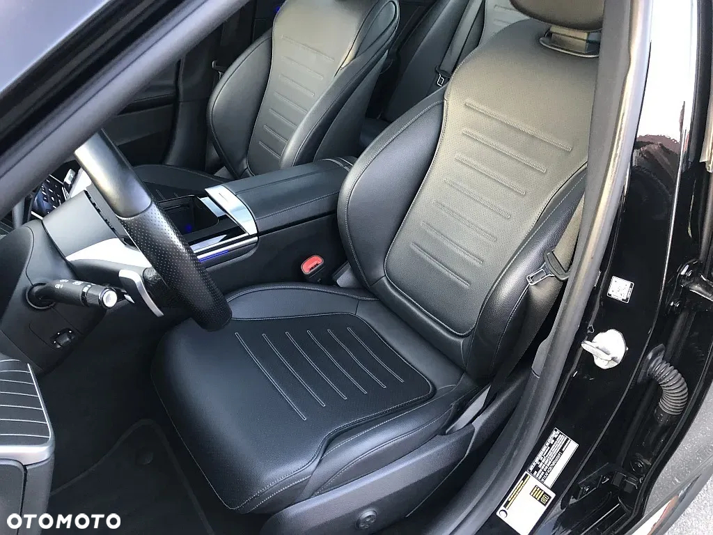 Mercedes-Benz Klasa C 300 9G-TRONIC - 11
