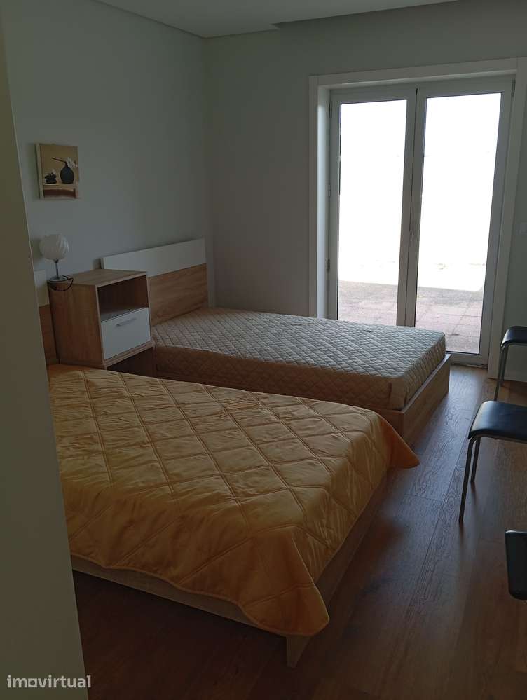Apartamento T2 com terraço e elevador em Viana do Castelo - Grande imagem: 3/5