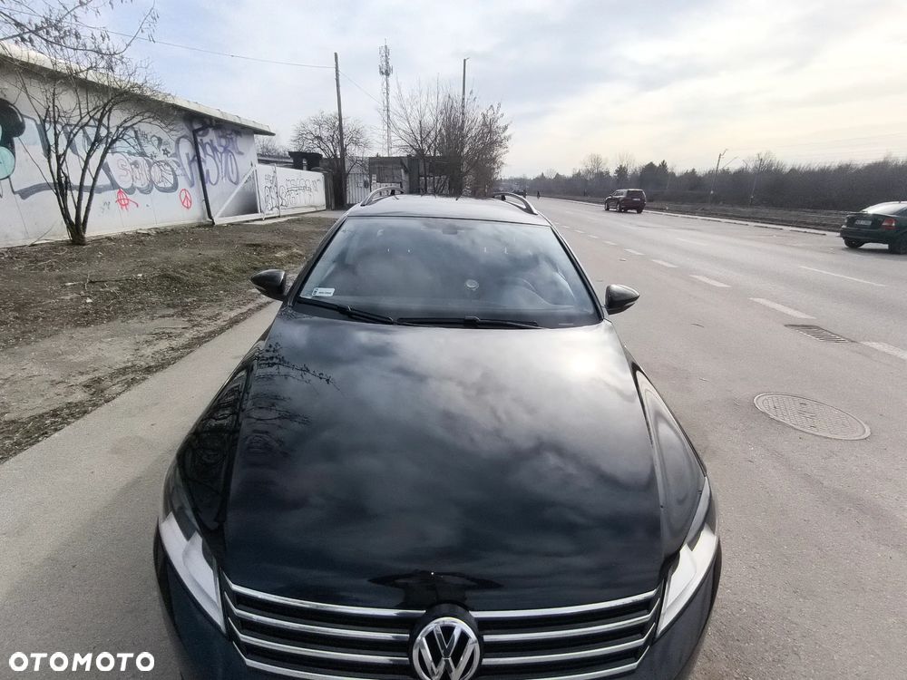 Volkswagen Passat 2.0 TDI DSG Comfortline - 15