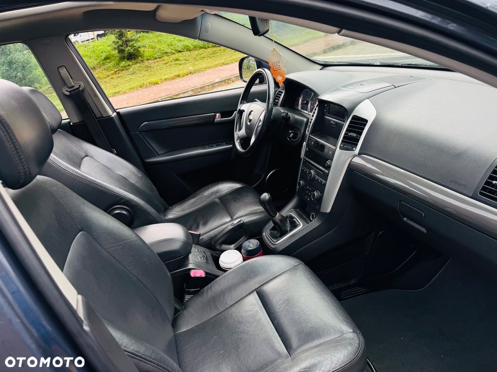 Chevrolet Captiva 2.4 4WD 7 Sitzer LT - 31