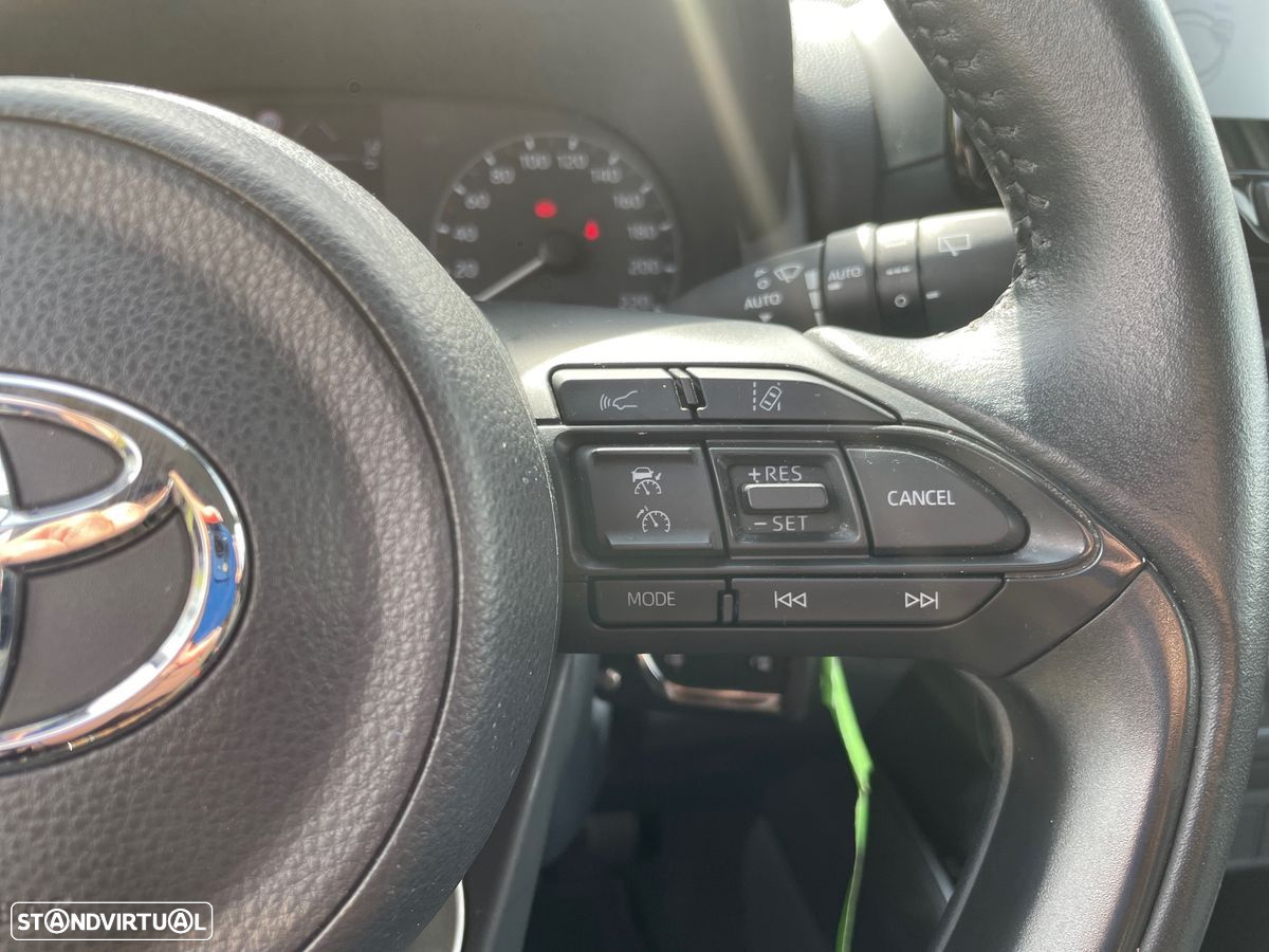 Toyota Yaris - 22