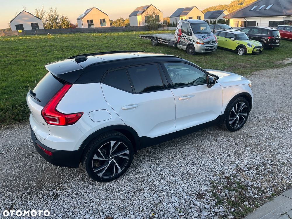 Volvo XC 40 - 4