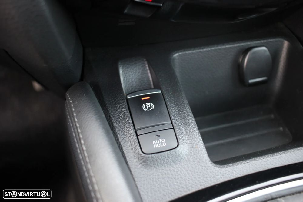 Nissan Qashqai 1.5 dCi N-Connecta Business - 14