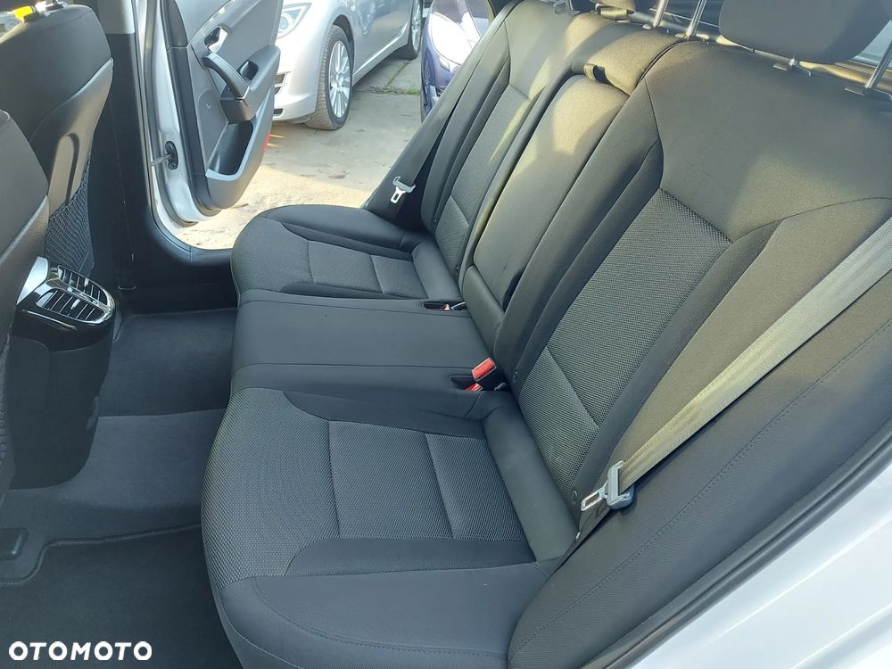 Hyundai i40 i40cw 1.7 CRDi Fifa World Cup Edition - 21