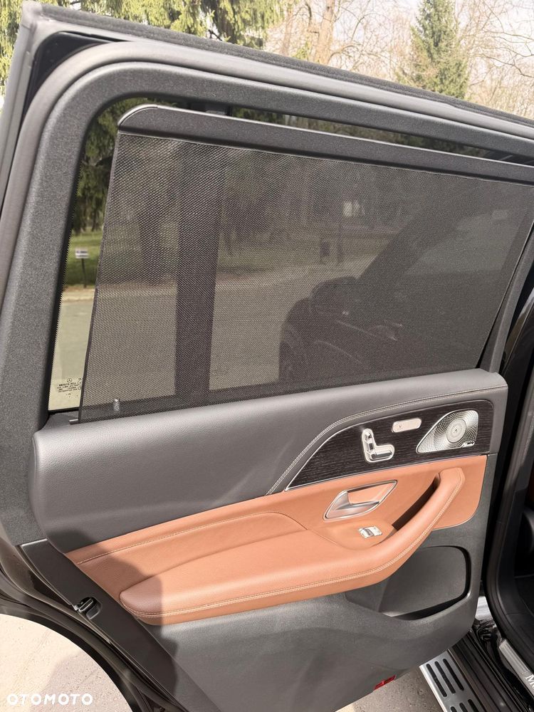 Mercedes-Benz GLS - 8