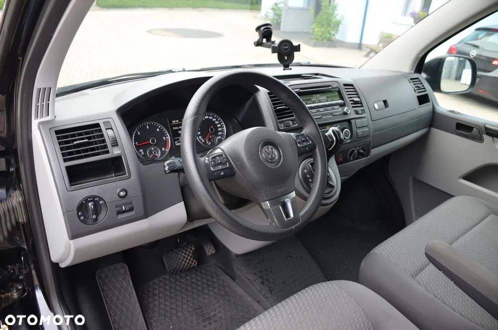 Volkswagen Transporter T5 - 18