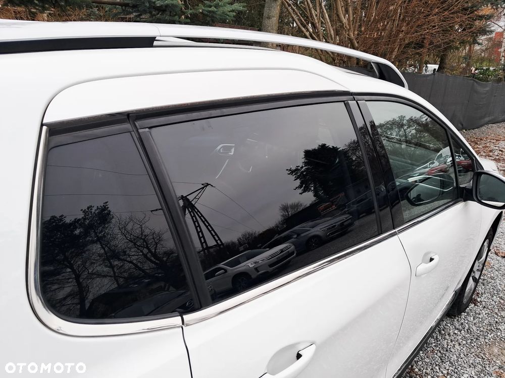 Peugeot 2008 BlueHDi 100 STOP & START Allure - 29