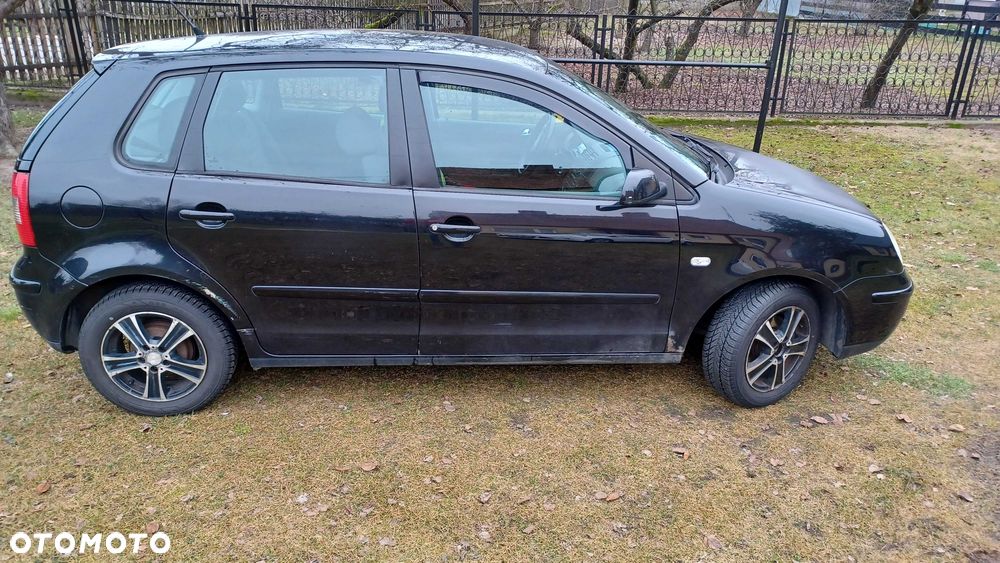 Volkswagen Polo - 2
