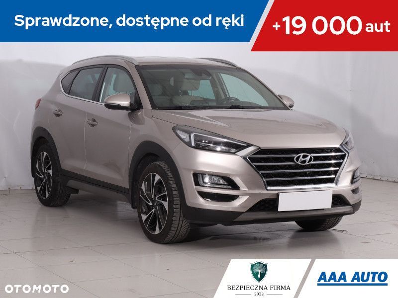Hyundai Tucson - 2