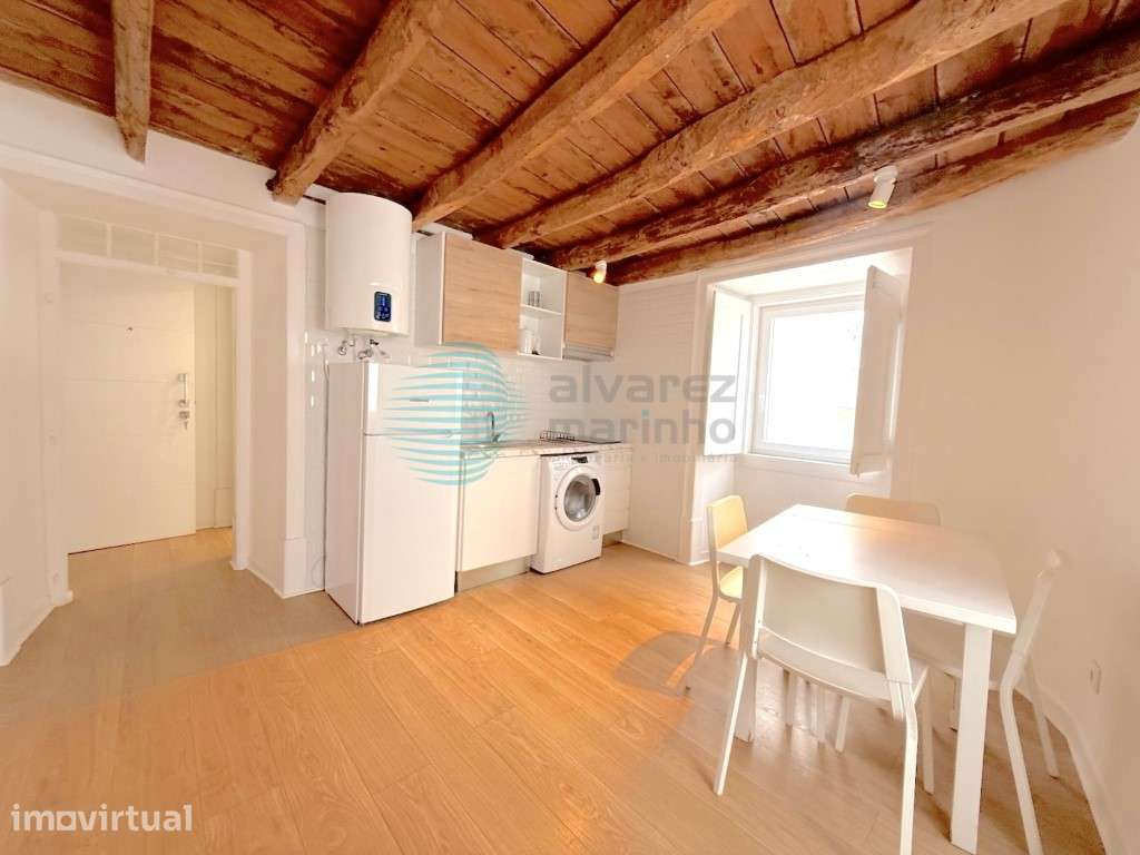 Apartamento T1, centro de Torres Vedras - Grande imagem: 4/14