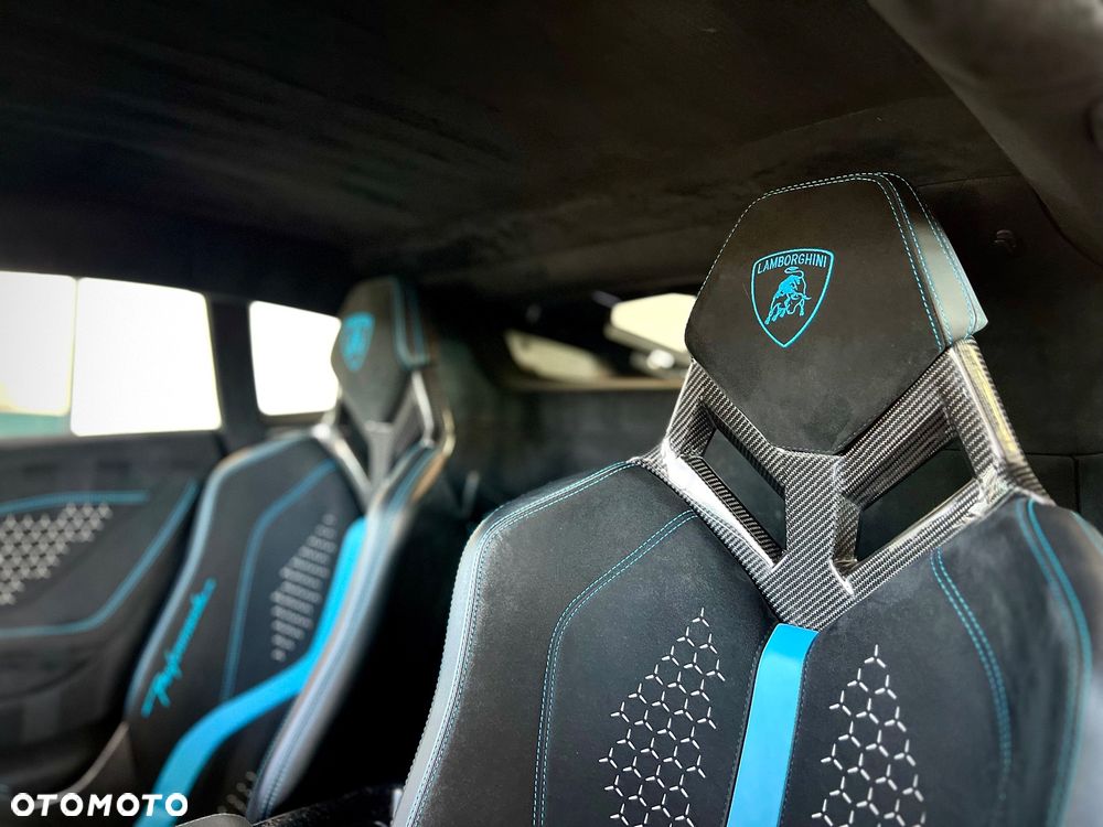 Lamborghini Huracan Performante - 7