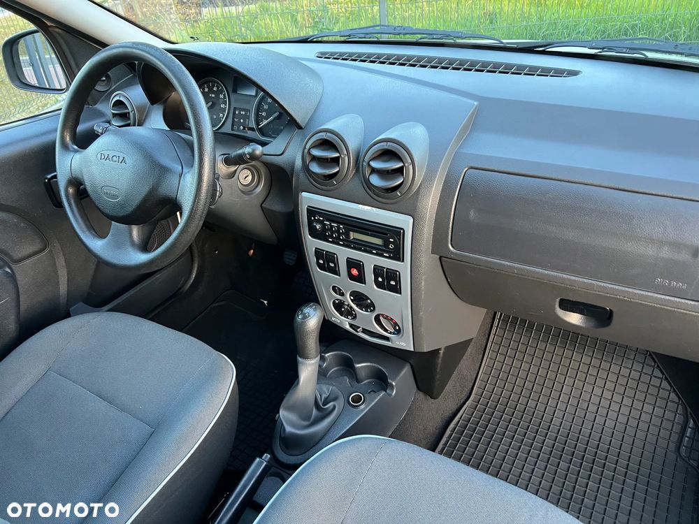 Dacia Logan - 8