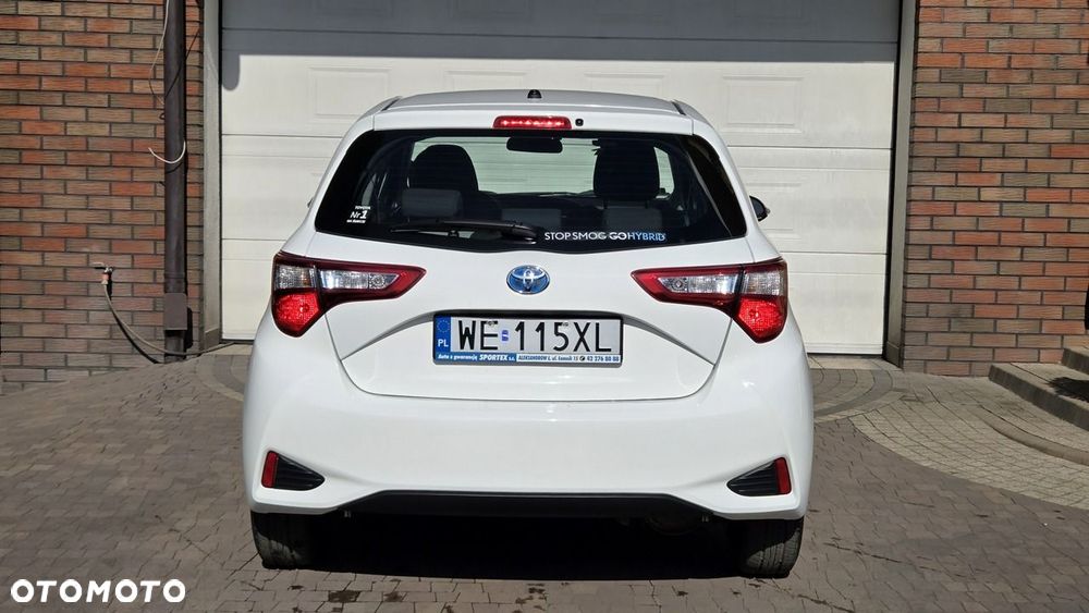 Toyota Yaris Hybrid 100 Premium EU6 - 11