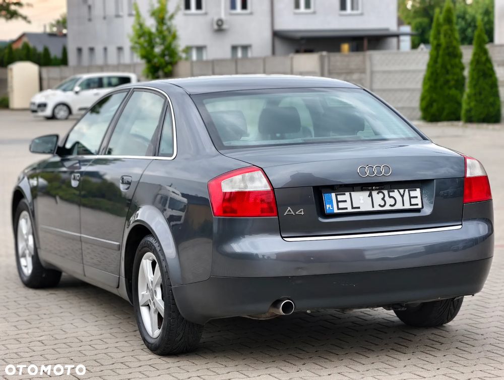 Audi A4 Limousine 2 - 2