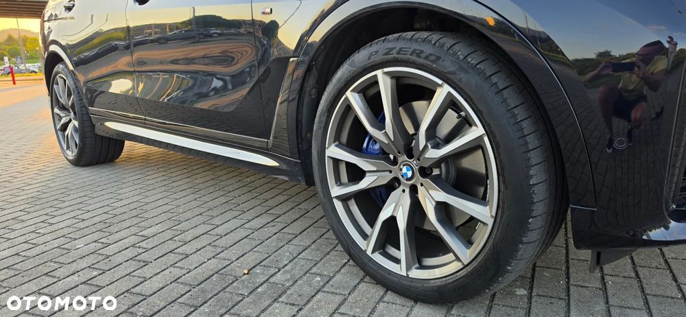 BMW X7 - 11